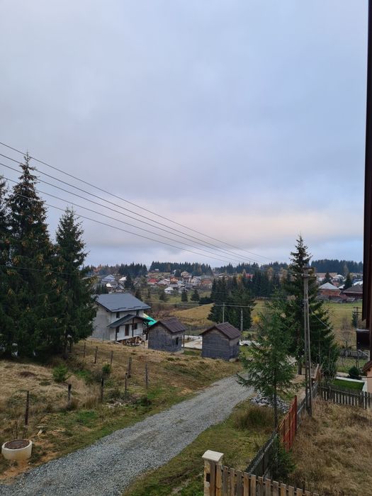 .Inchiriem doar pt familii!!Inchiriez cab