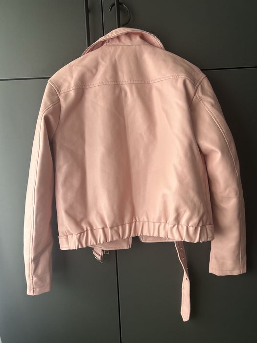 Дамски кожени якенца