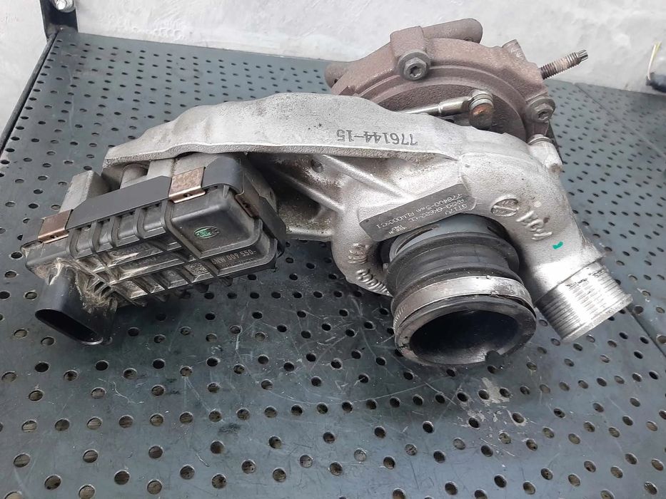 turbina stanga 3.0 d 306dt 4x4  land rover range rover sport 2 l494 ax2q-6k682-cc  778400-5