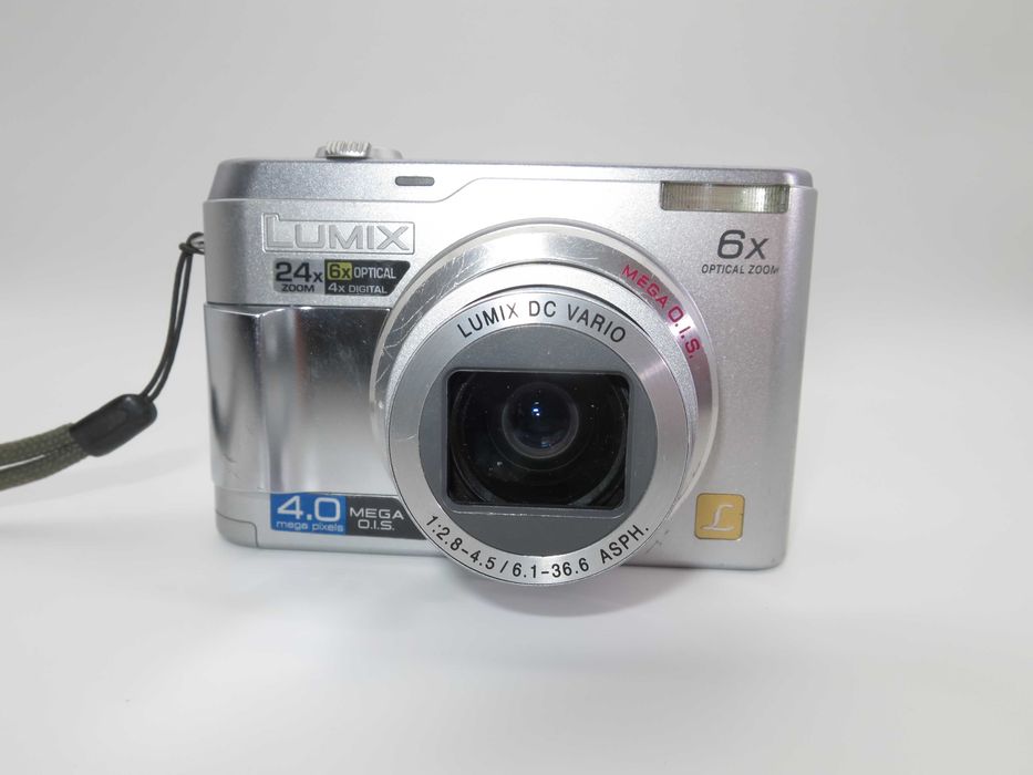 Panasonic Lumix DMC LZ1 компактен цифров фотоапарат с 6х оптичен зум, сива цифврова камера в отлично състояние, работи перфектно