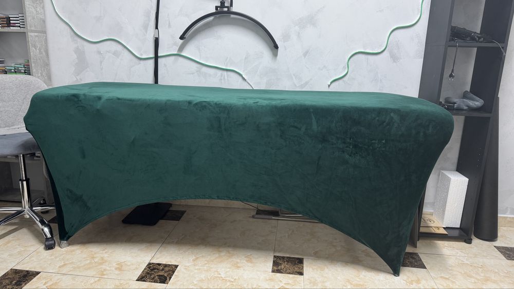 Продам кушетку в наборе с матрсом и чехлом