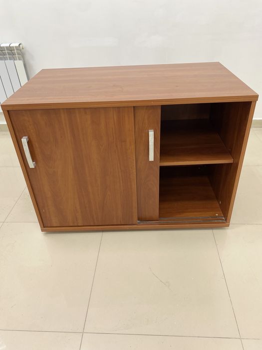 Продаю тумбу