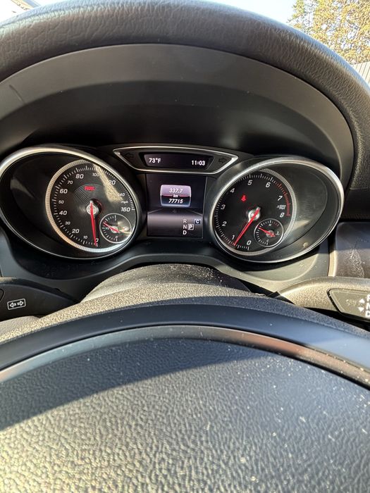 MERCEDES GLA 250 la doar 85.000km , pret 20.000€