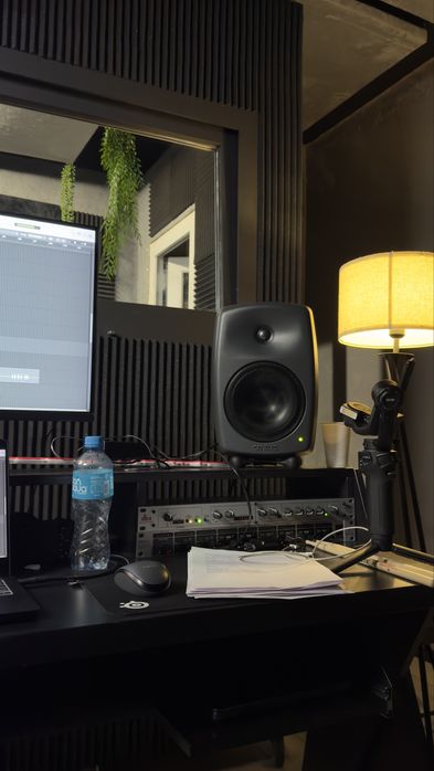 Студийные Мониторы Genelec 8040