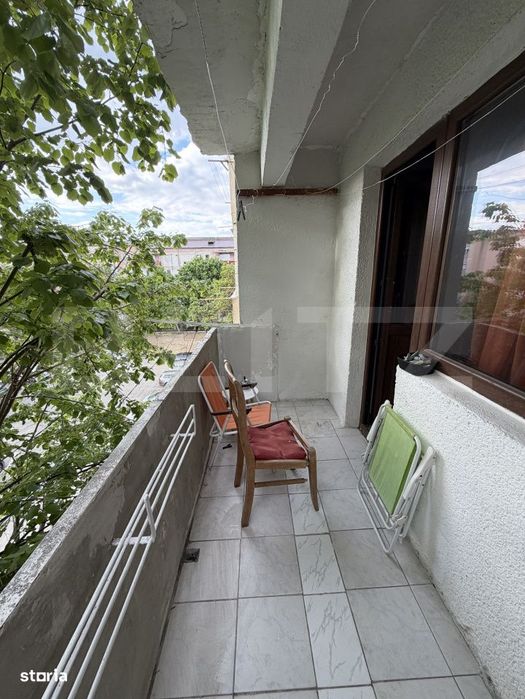 Apartament de vanzare cu 3 camere, 65 mp, zona Micro 16