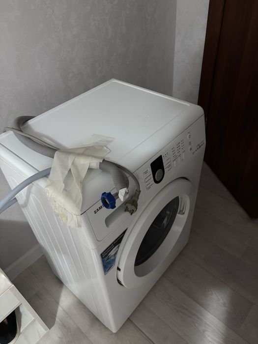 Продается стиральная машина автомат.