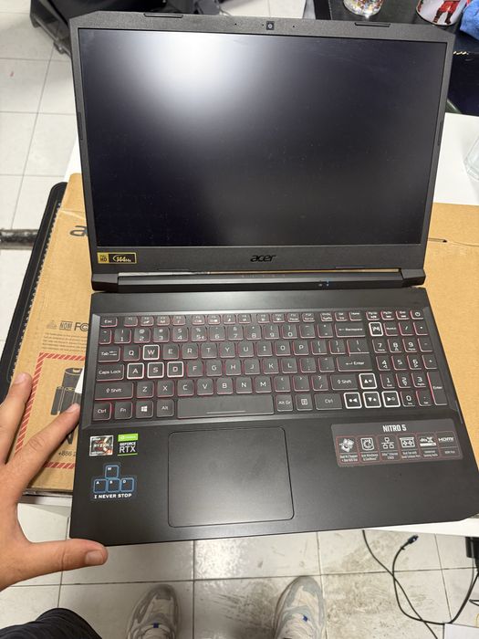 Laptop gaming Acer Nitro 5 AN515-45 Ryzen 5 RTX 3060 24GB RAM 1TB SSD 144Hz FHD