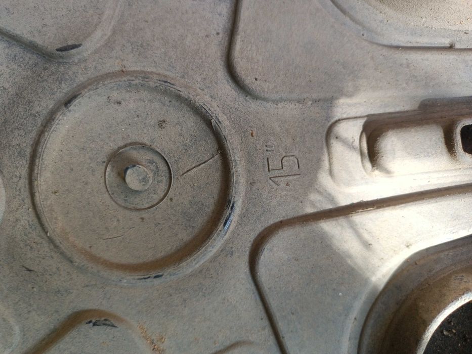 Продам колпаки для авто.