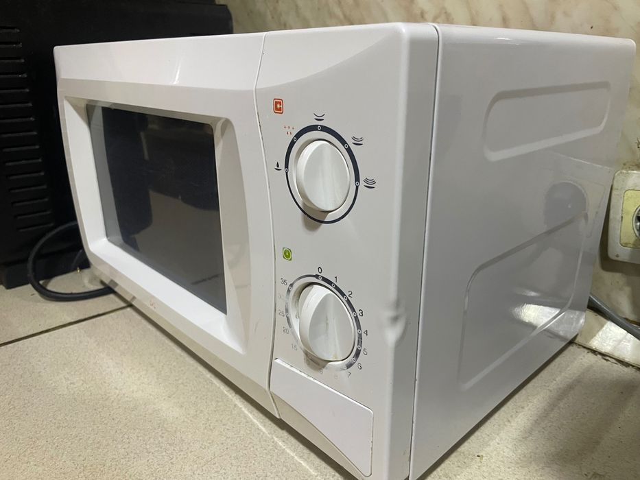 Микровълнова фурна