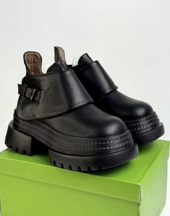 Ботинки зимние новые