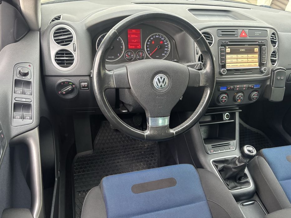 Vand Vw Tiguan 4x4 ! Impecabil !! 159000 km !