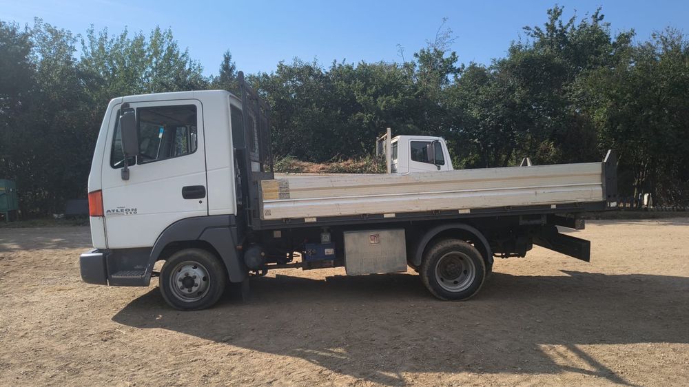 Vand nissan atleon