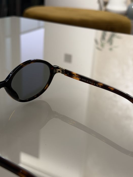Оригинални слънчеви очила MIU MIU