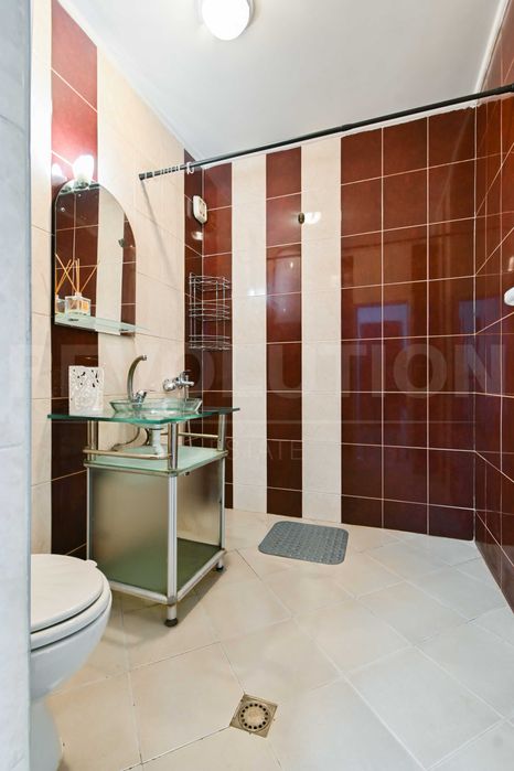 Продава се Двустаен апартамент в София, Люлин - център - 77 кв.м за 2467 €/кв.м - Снимка #6