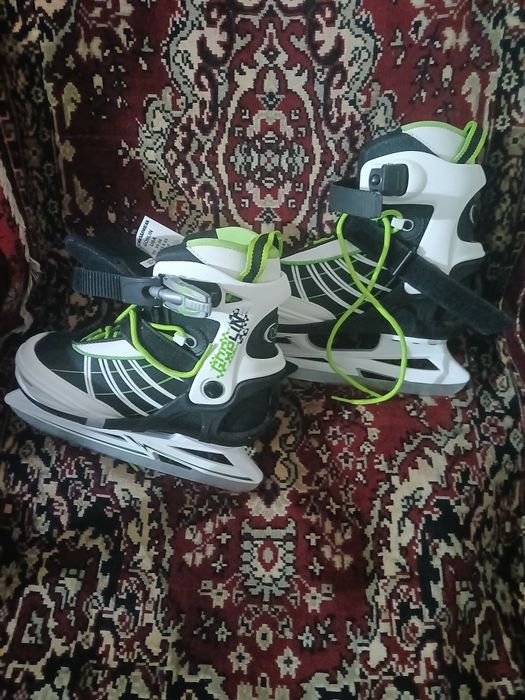 Vind patine Marca CRO.NED CUM SE VEDE ÎN POZE.