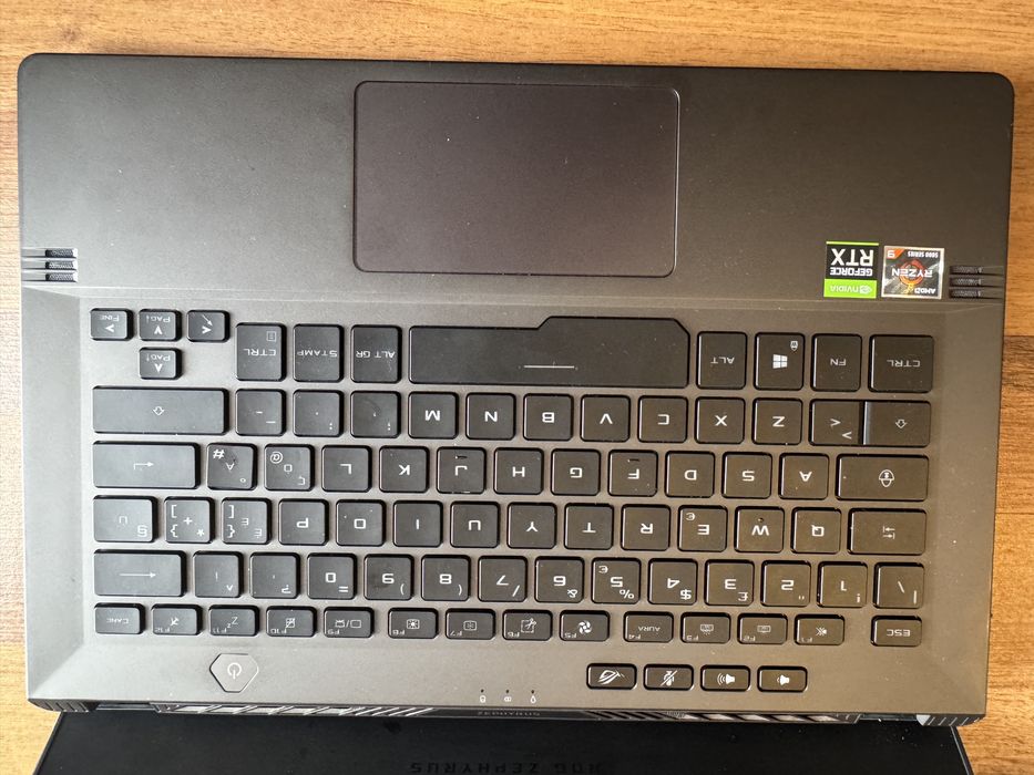 Laptop Gaming ASUS ROG Zephyrus G14