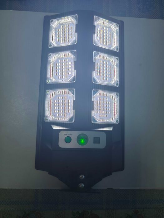 Lampa solara stradala cu leduri cob
