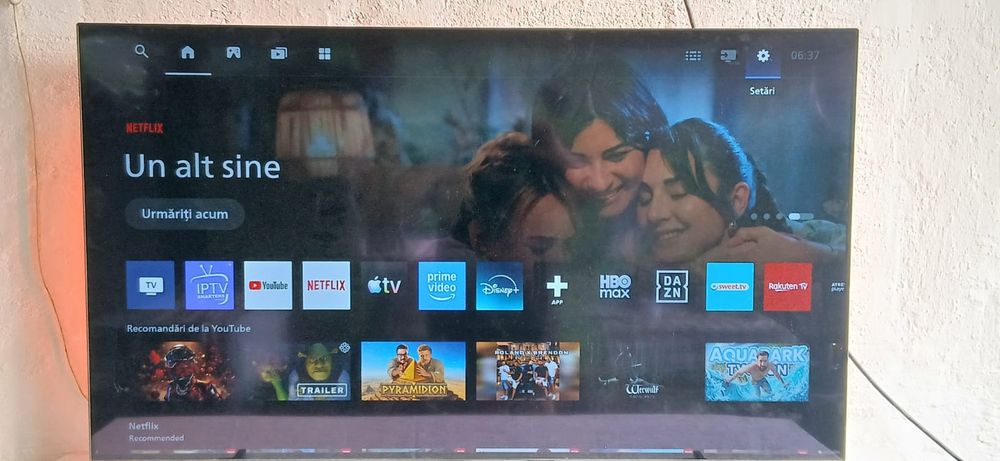 Tv Philips Ambilight  diagonala 139 cm in garantie