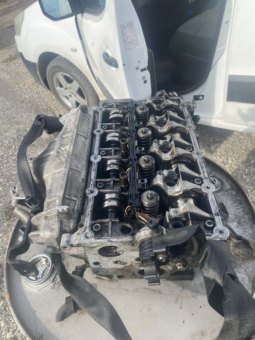 Глава за ауди 2.0 тди 16 клапана