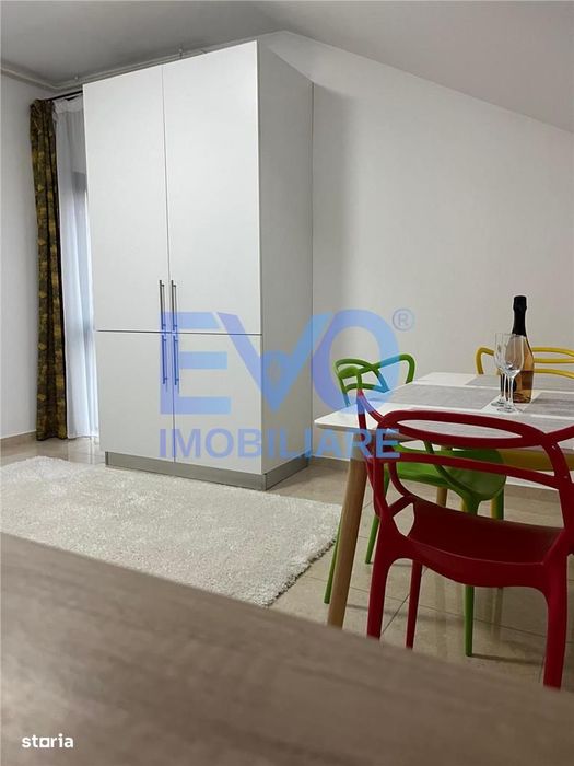 2 apartamente de vanzare, etaj 3, Moara de Vant, Iasi