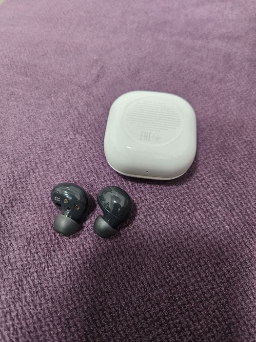 Продам Samsung galaxy buds 2