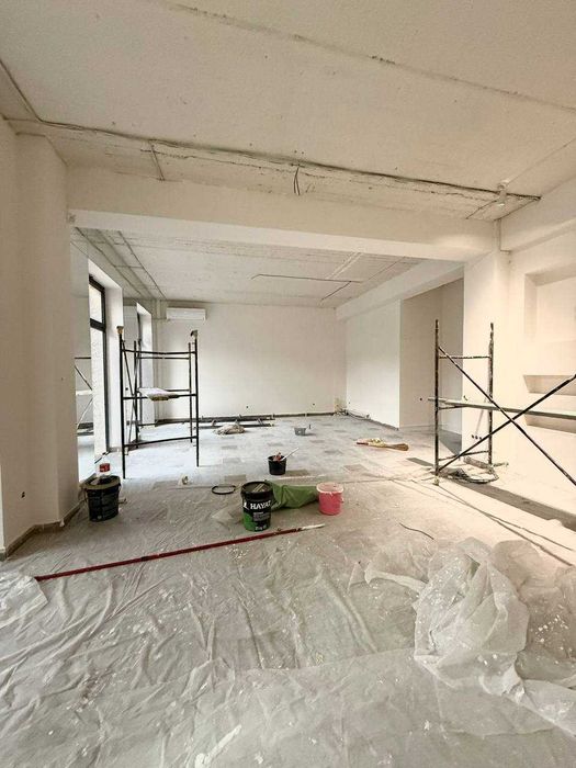 Продаётся помещение под любой бизнес в центре города - на Чехова, Bon!