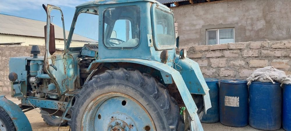 Трактор срочно продается