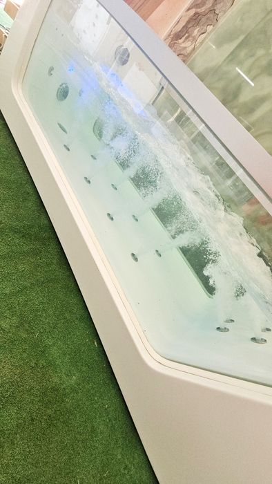 *Spa* Хидромасажна вана (Джакузи)  1.80х0.80