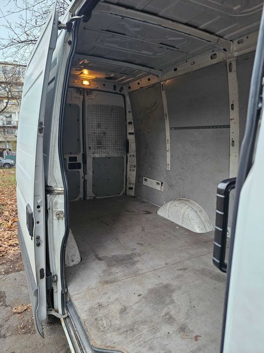 Транспортни услуги с бус