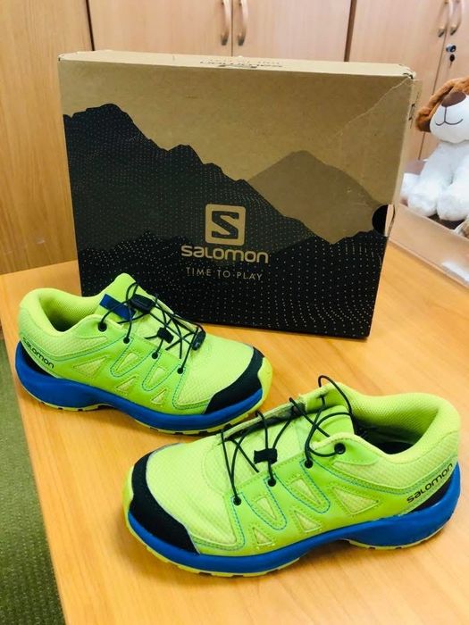 Adidasi baiat SALOMON--marimea 34-35,inter22,5 cm,nu piele GEOX