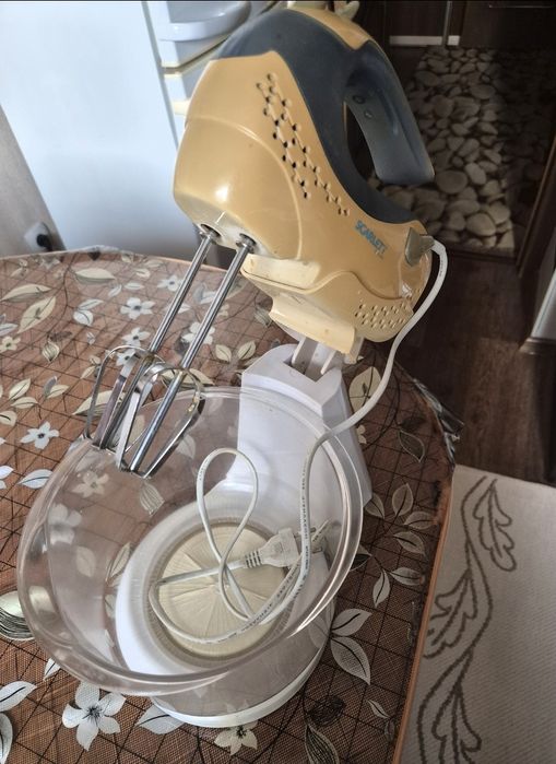 Подам миксер  SCARLETT