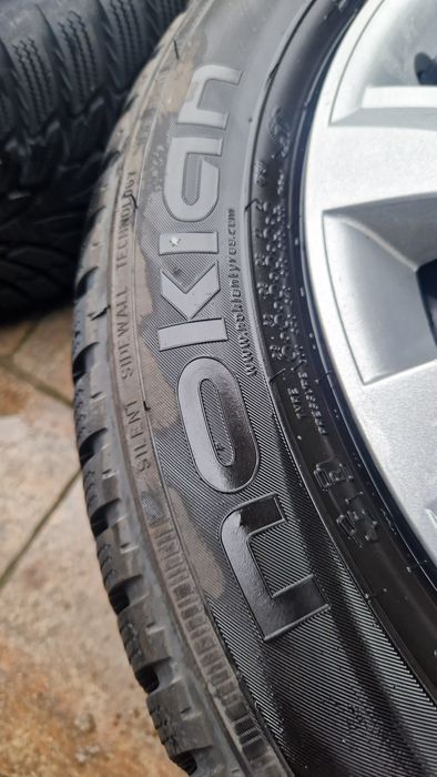 Anvelope iarna 205 55 R 16 cu jante VW