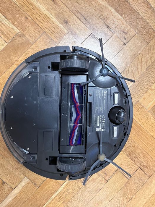 Робот за сухо и мокро почистване Midea M7 Pro