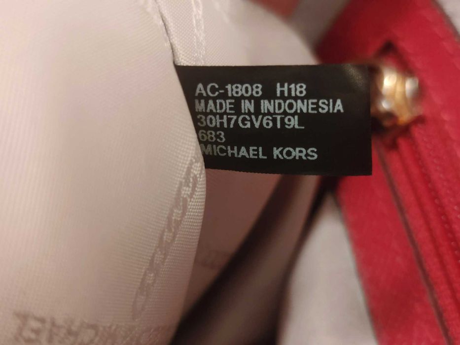 Geanta Michael Kors Travel Tote