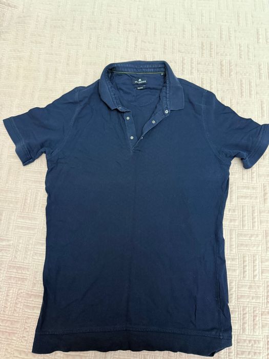 Футболки все 8 шт стоит 1000 тг