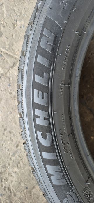 4 anvelope iarna Michelin 235/50/20,dot 2021.Pretul este pe bucata.