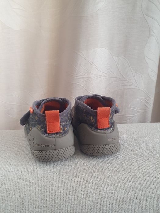 Papuci de interior Biomecanics