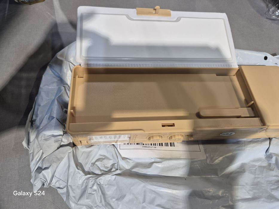 Ученически несесер на Капибара