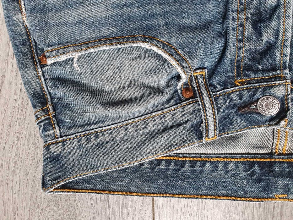 Blugi LEVI'S 501 - Marime W33 L32 (Talie 85 cm)