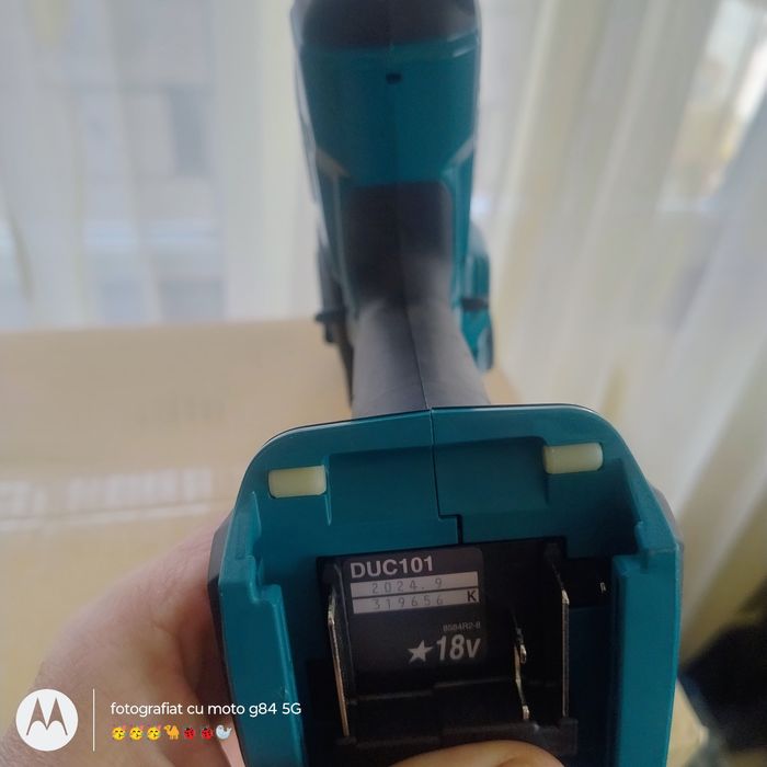 Minisrujba Makita duc 102