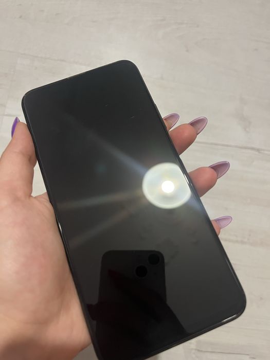 HUAWEI P smart 128GB + калъфи подарък
