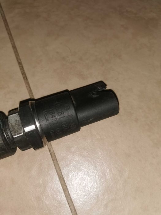 Bosh Горивна Рейка Мерцедес W203 OM 612 C270 CDI/ Mercedes C270 CDI