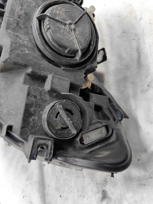 Оригинален фар БМВ Е84  BMW E84 X1 LCI Feis Led Bixenon