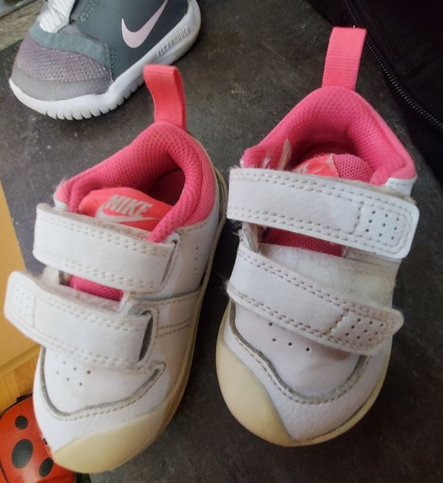 Бебешки маратонки nike