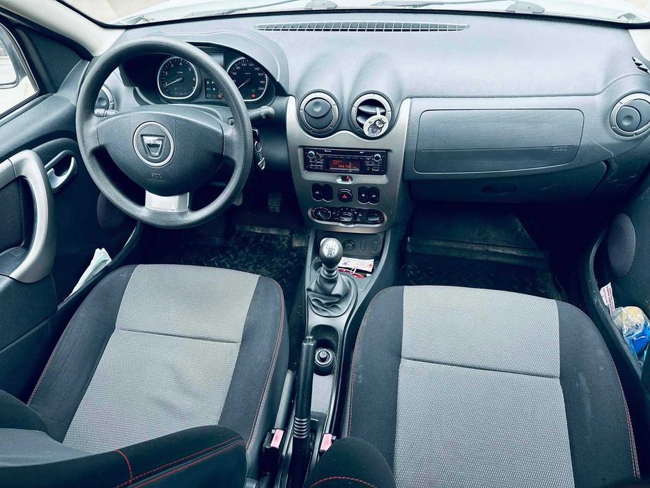 DACIA Duster 2013 — imagine 22
