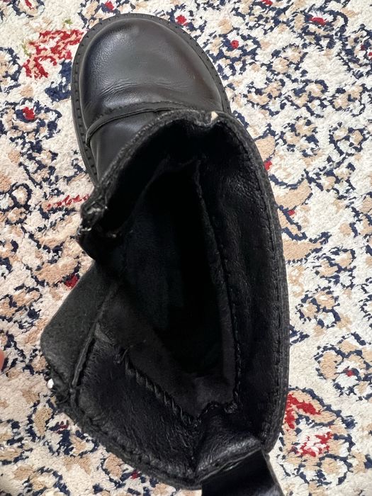 Продам сапоги для девочки