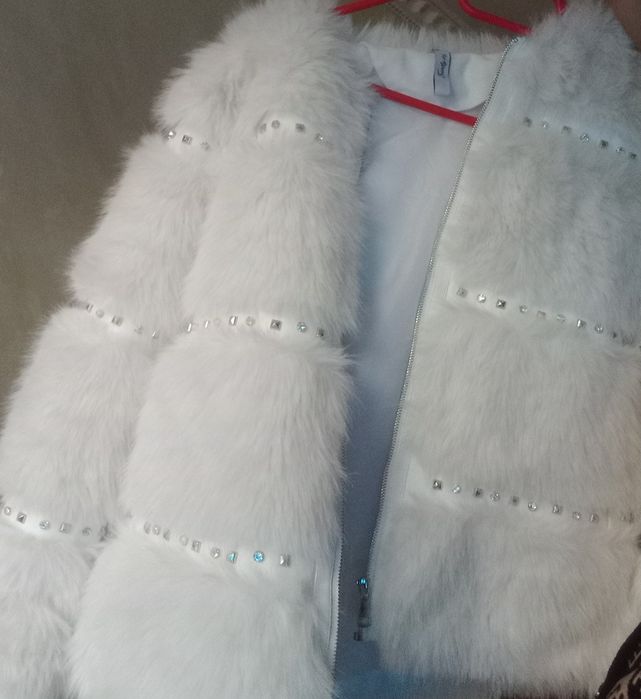 Haina de blana artificială