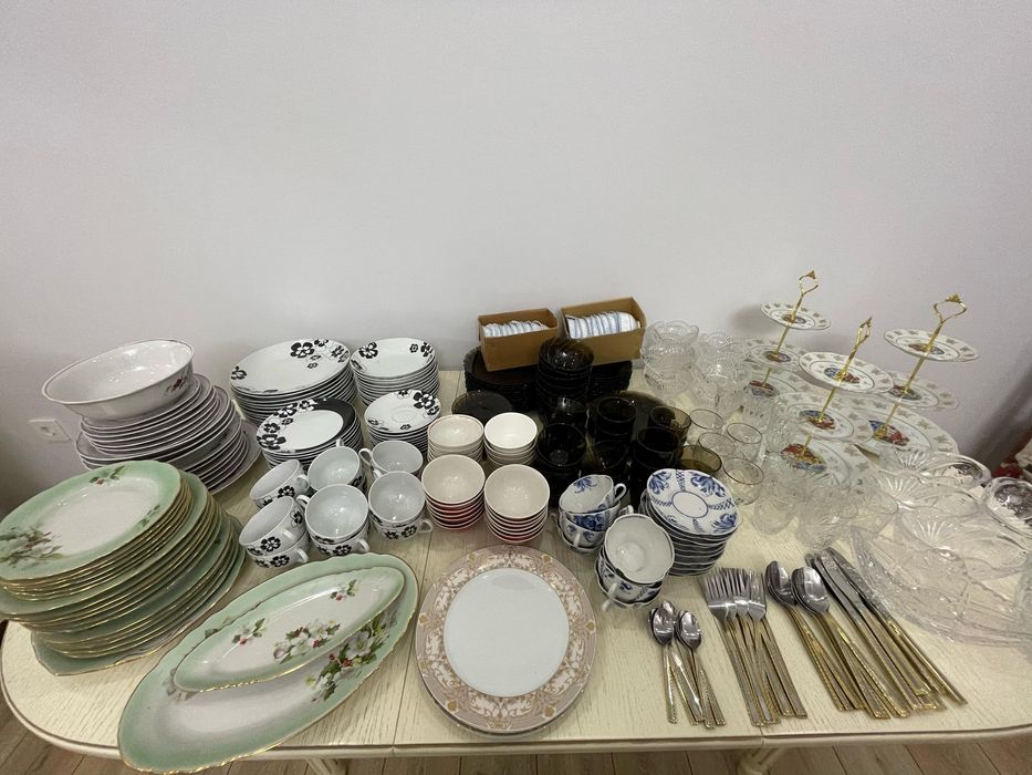 Посуда-сервиз в отличном состоянии