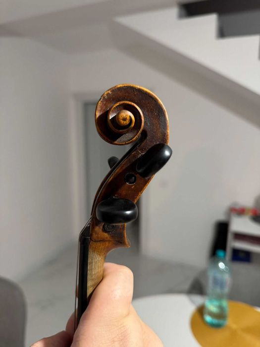 vioară 1925 recondiționată de vânzare