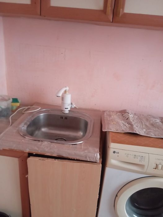 Сдам комнату в общежитии в районе 2 гор больнице